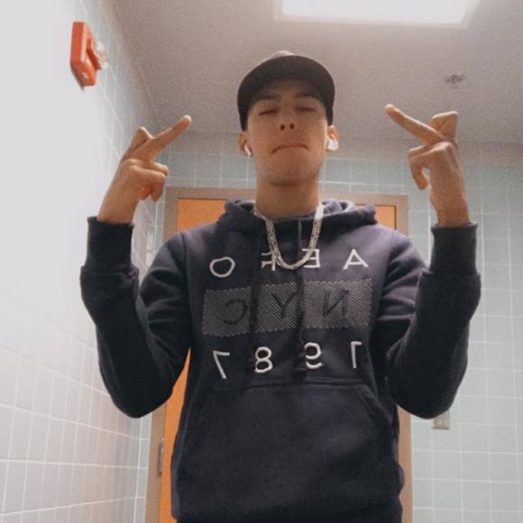 Meet your Posher, Brian - Picture 1 of 1